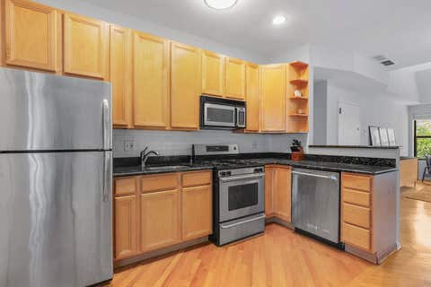 Tiny photo for 4925 N GLENWOOD Avenue #3E, Chicago, IL 60640 (MLS # 12738026)