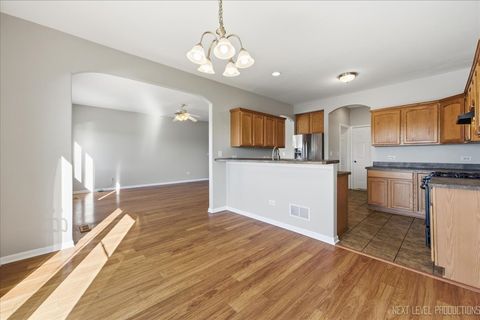 Tiny photo for 1742 Waters Edge Drive #1742, Minooka, IL 60447 (MLS # 12604218)