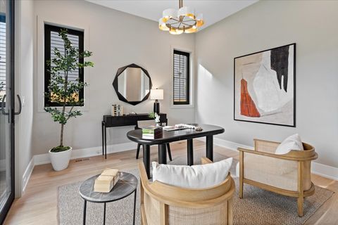 Tiny photo for 104 S Monroe Street, Hinsdale, IL 60521 (MLS # 12590375)