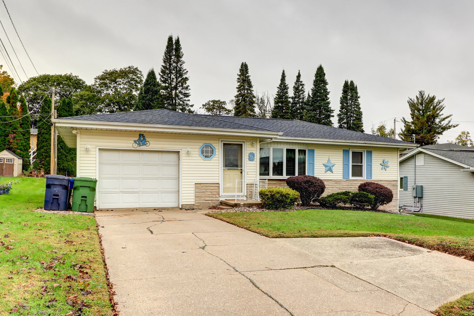 1724 N 8th Street