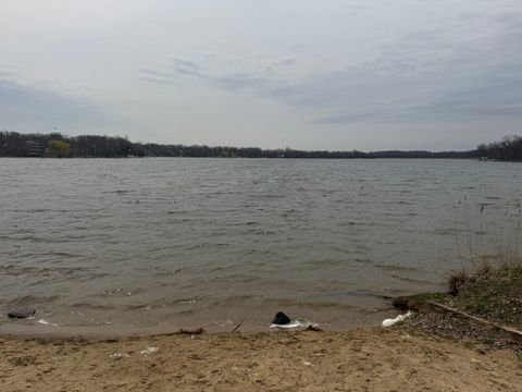 Tiny photo for 21584 W Lake Avenue, Lake Villa, IL 60046 (MLS # 12384876)