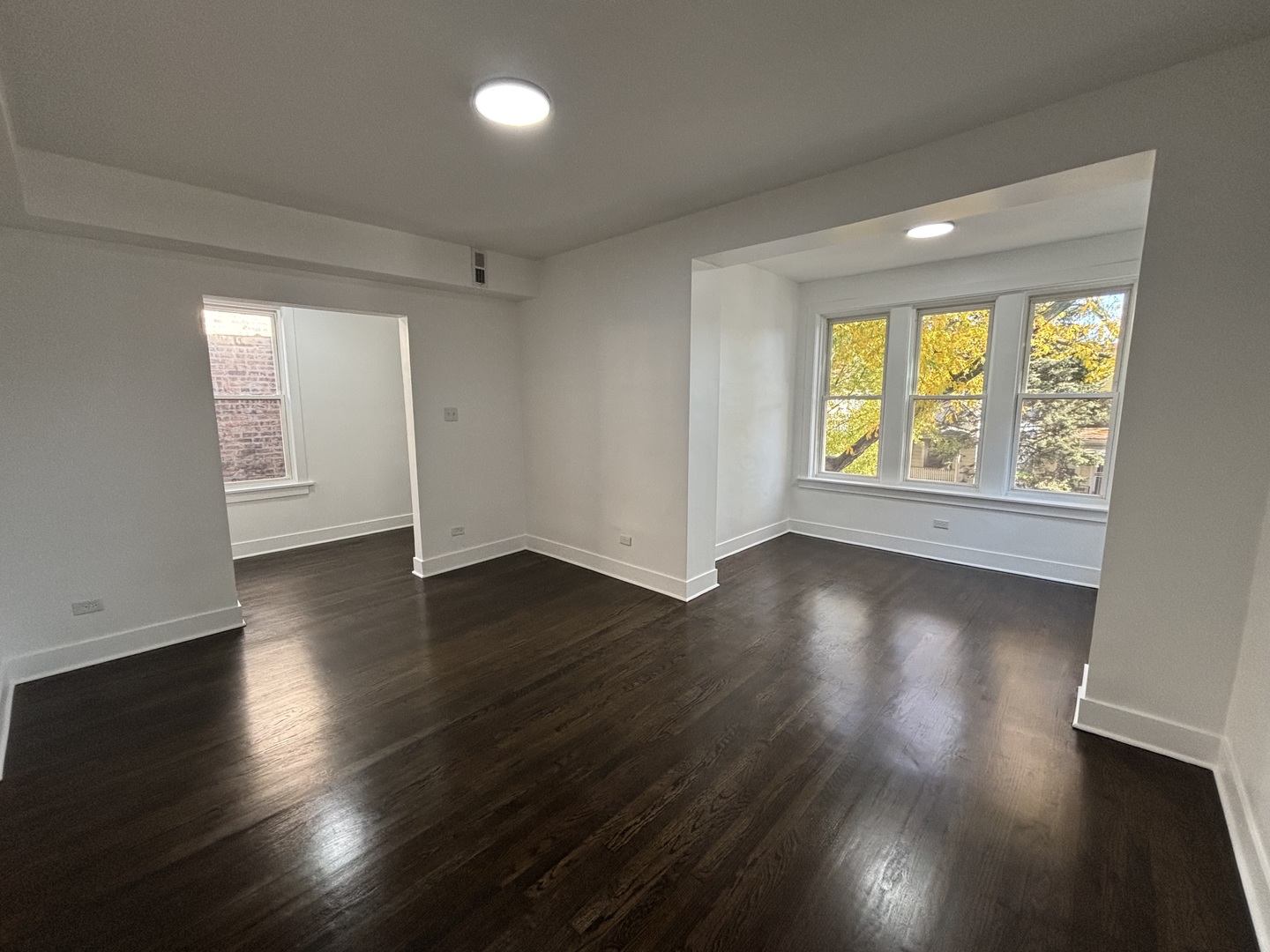 4148 N RICHMOND Street