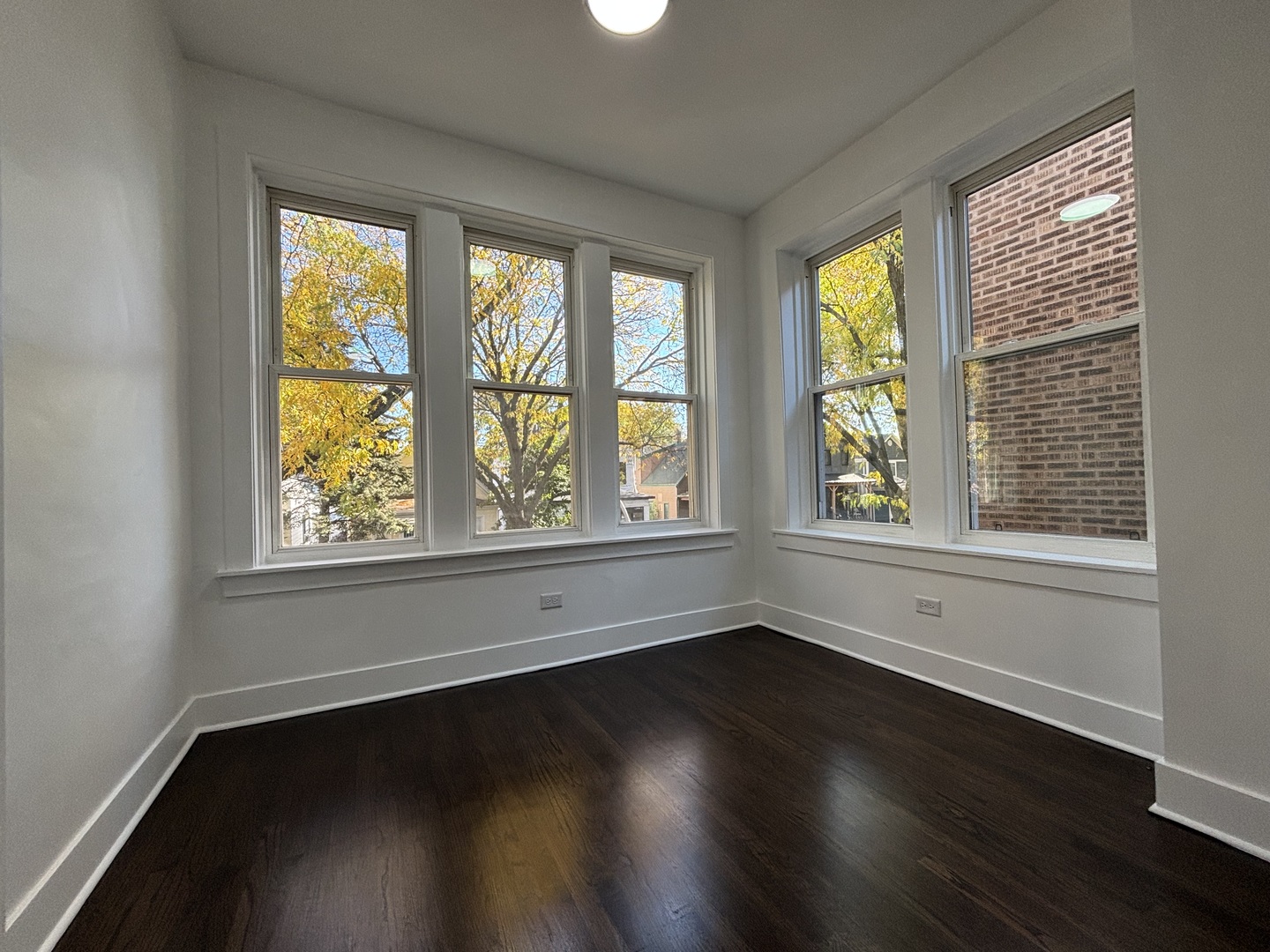 4148 N RICHMOND Street