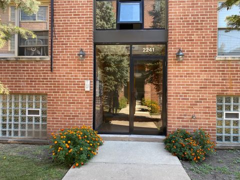 Tiny photo for 2241 W Farwell Avenue #2D, Chicago, IL 60645 (MLS # 12488344)