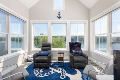 Tiny photo for 215 Leeward Way, Ottawa, IL 61350 (MLS # 12434183)