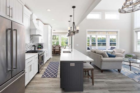 Tiny photo for 215 Leeward Way, Ottawa, IL 61350 (MLS # 12434183)