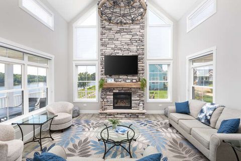 Tiny photo for 215 Leeward Way, Ottawa, IL 61350 (MLS # 12434183)