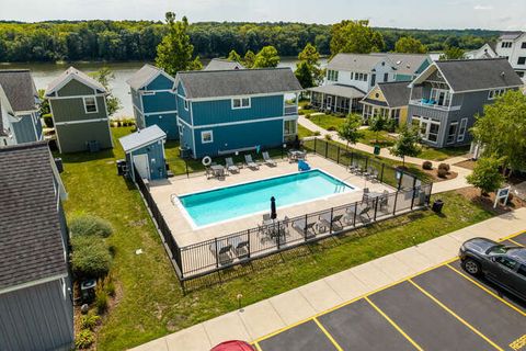 Tiny photo for 215 Leeward Way, Ottawa, IL 61350 (MLS # 12434183)