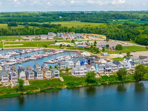 Tiny photo for 215 Leeward Way, Ottawa, IL 61350 (MLS # 12434183)