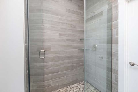 Tiny photo for 215 Leeward Way, Ottawa, IL 61350 (MLS # 12434183)