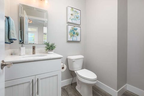 Tiny photo for 215 Leeward Way, Ottawa, IL 61350 (MLS # 12434183)