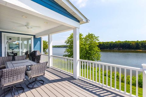 Tiny photo for 215 Leeward Way, Ottawa, IL 61350 (MLS # 12434183)