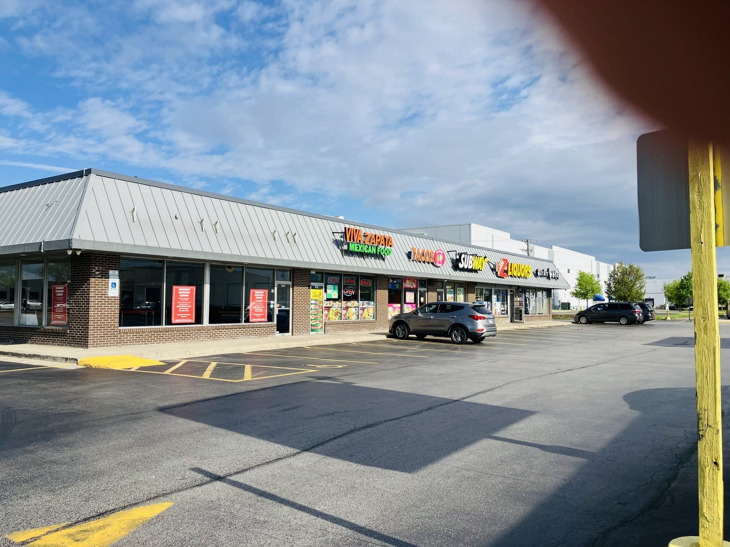 1650 W GREENLEAF Avenue 1650