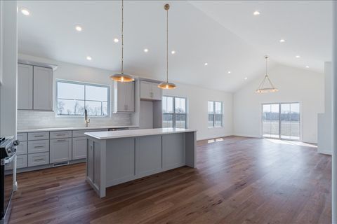 Tiny photo for 212 Allison Road, Lexington, IL 61753 (MLS # 12605783)