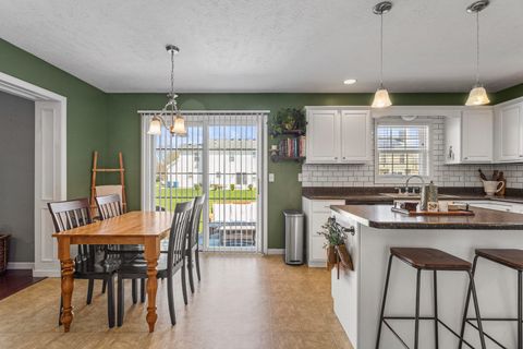 Tiny photo for 806 Switchgrass Lane, Champaign, IL 61822 (MLS # 12604098)