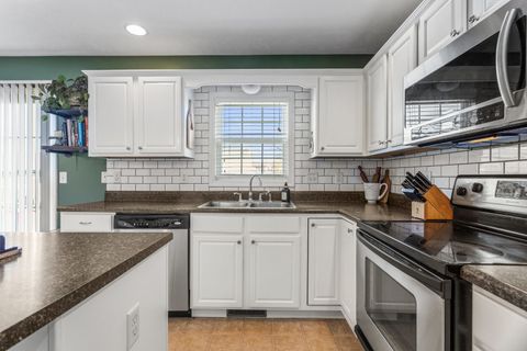 Tiny photo for 806 Switchgrass Lane, Champaign, IL 61822 (MLS # 12604098)