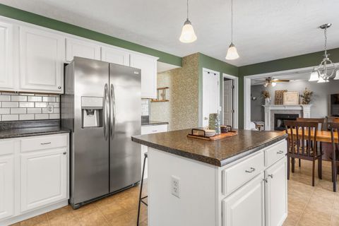 Tiny photo for 806 Switchgrass Lane, Champaign, IL 61822 (MLS # 12604098)