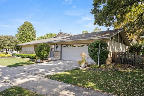 Tiny photo for 3318 Indianwood Lane, Joliet, IL 60431 (MLS # 12487791)