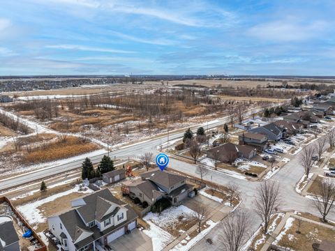 Tiny photo for 520 High Grove Drive, Minooka, IL 60447 (MLS # 12564966)