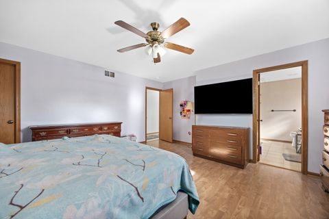 Tiny photo for 520 High Grove Drive, Minooka, IL 60447 (MLS # 12564966)