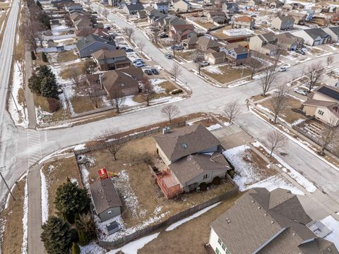 Tiny photo for 520 High Grove Drive, Minooka, IL 60447 (MLS # 12564966)