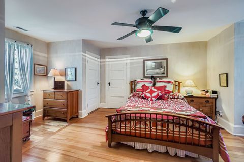 Tiny photo for 105 S Vail Avenue, Arlington Heights, IL 60005 (MLS # 12462328)