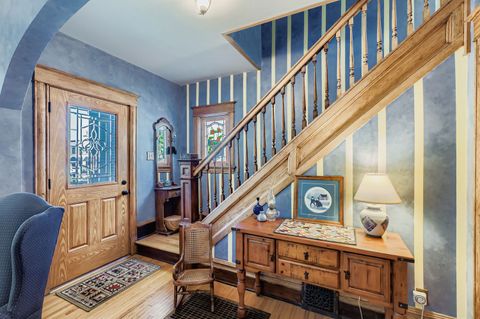 Tiny photo for 105 S Vail Avenue, Arlington Heights, IL 60005 (MLS # 12462328)