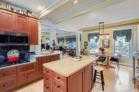 Tiny photo for 105 S Vail Avenue, Arlington Heights, IL 60005 (MLS # 12462328)