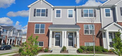 Photo of 210 Timberleaf Circle, Roselle, IL 60172 (MLS # 12609945)
