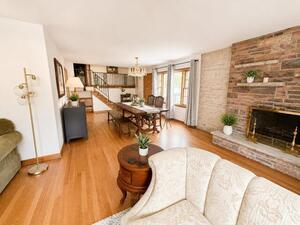 1034 Forest Road
