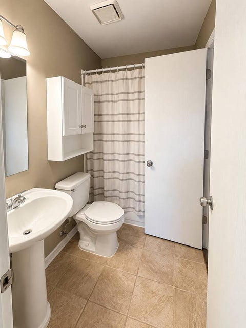 Tiny photo for 287 Sandhurst Lane #D, South Elgin, IL 60177 (MLS # 12773957)