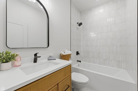 Tiny photo for 4132 S Calumet Avenue #301, Chicago, IL 60653 (MLS # 12720317)