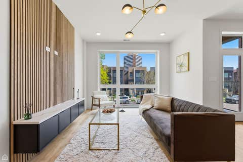 Tiny photo for 4132 S Calumet Avenue #301, Chicago, IL 60653 (MLS # 12720317)