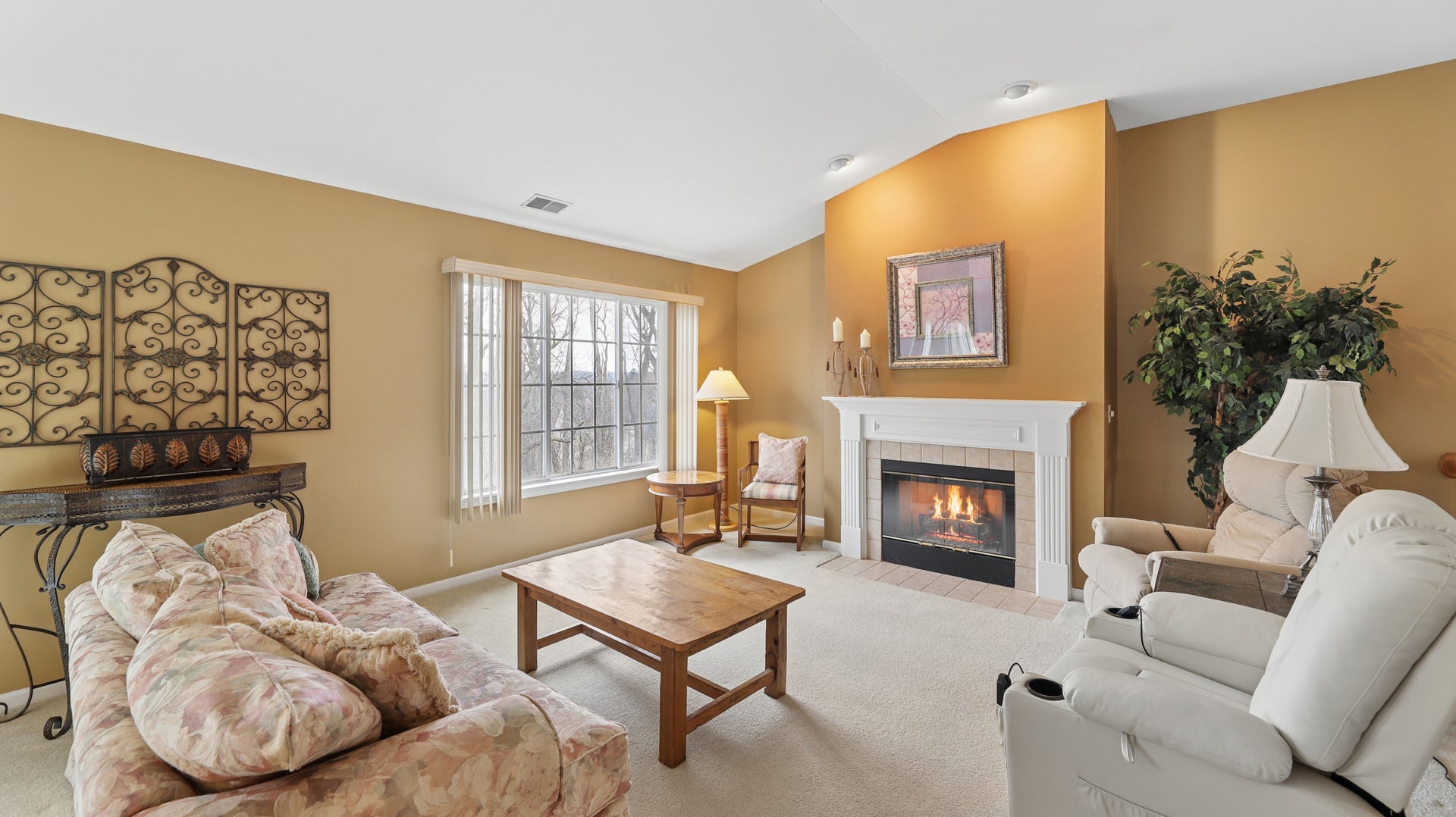 628 King Court 628