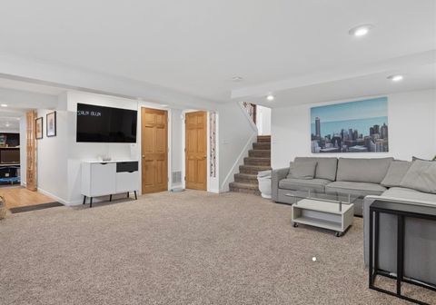 Tiny photo for 2913 Virginia Lane, Glenview, IL 60025 (MLS # 12634459)