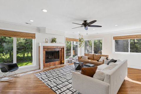 Tiny photo for 2913 Virginia Lane, Glenview, IL 60025 (MLS # 12634459)