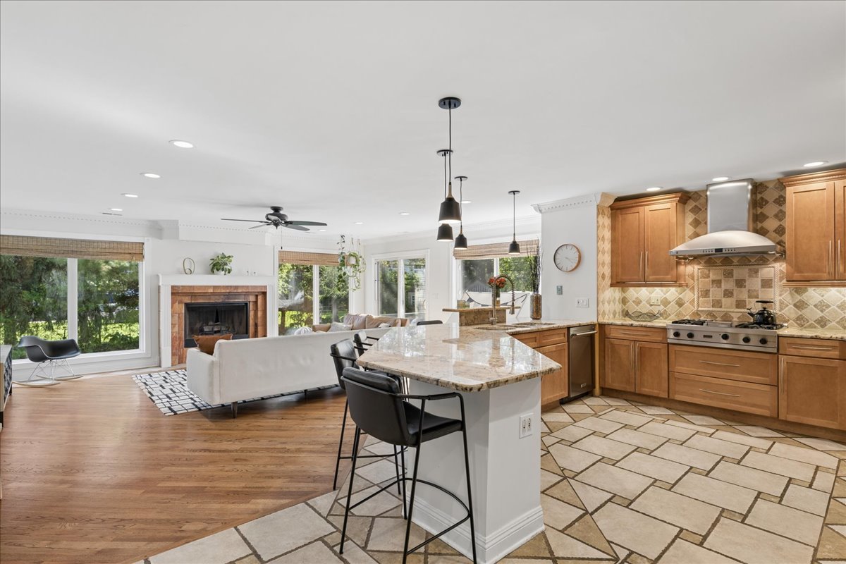 2913 Virginia Lane