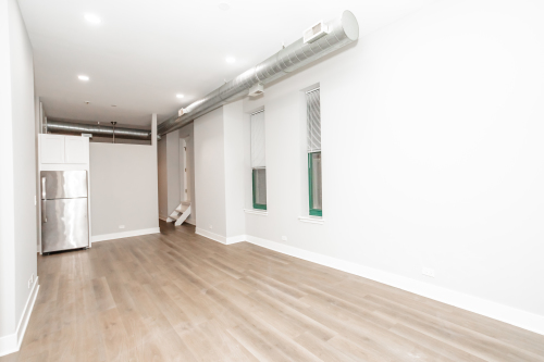 801 N Wabash Avenue 805-4W