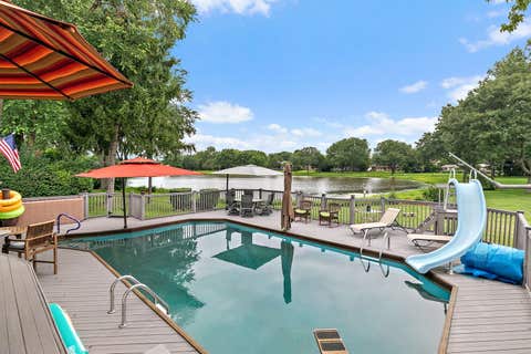Tiny photo for 570 Sandpebble Drive, Schaumburg, IL 60193 (MLS # 12736433)