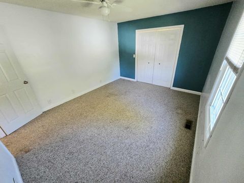 Tiny photo for 108 MOCKINGBIRD Lane, Woodlawn, IL 62898 (MLS # 100000684)