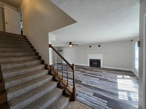 Tiny photo for 108 MOCKINGBIRD Lane, Woodlawn, IL 62898 (MLS # 100000684)