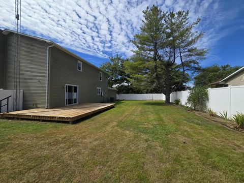 Tiny photo for 108 MOCKINGBIRD Lane, Woodlawn, IL 62898 (MLS # 100000684)