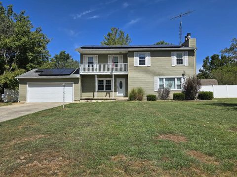 Tiny photo for 108 MOCKINGBIRD Lane, Woodlawn, IL 62898 (MLS # 100000684)