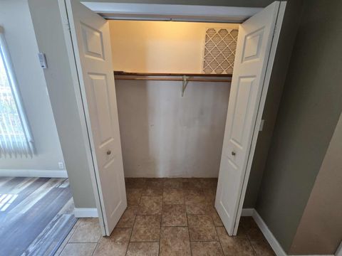 Tiny photo for 108 MOCKINGBIRD Lane, Woodlawn, IL 62898 (MLS # 100000684)