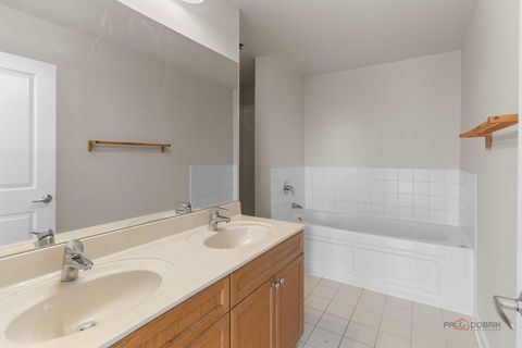 Tiny photo for 1400 S Michigan Avenue #1404, Chicago, IL 60605 (MLS # 12492363)