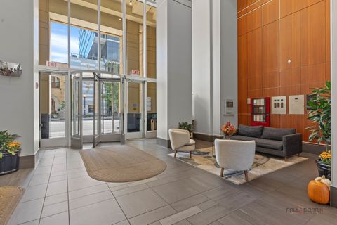 Tiny photo for 1400 S Michigan Avenue #1404, Chicago, IL 60605 (MLS # 12492363)