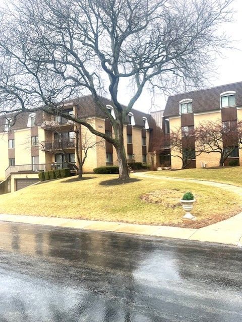 Tiny photo for 1105 N Mill Street #224, Naperville, IL 60563 (MLS # 12582474)