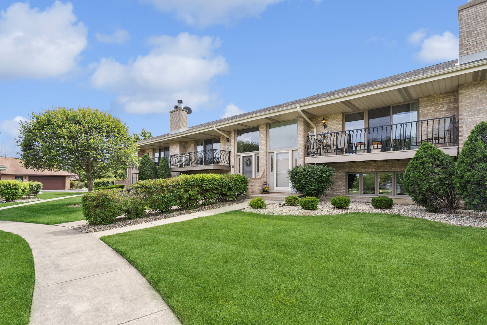 10629 Lynn Drive 115