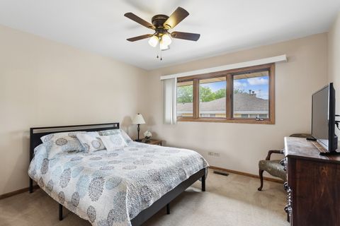 Tiny photo for 10629 Lynn Drive #115, Orland Park, IL 60467 (MLS # 12661890)
