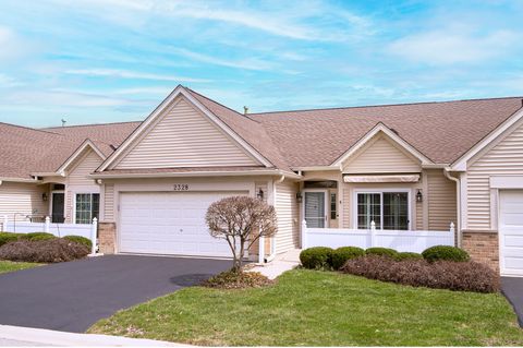 2328 Ashbrook Lane Grayslake IL 60030
